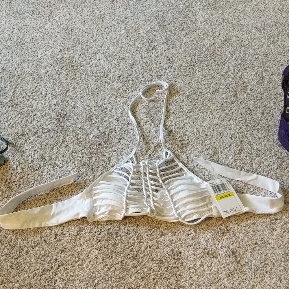 Women's halter top